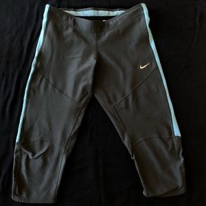 Nike DriFit running capris